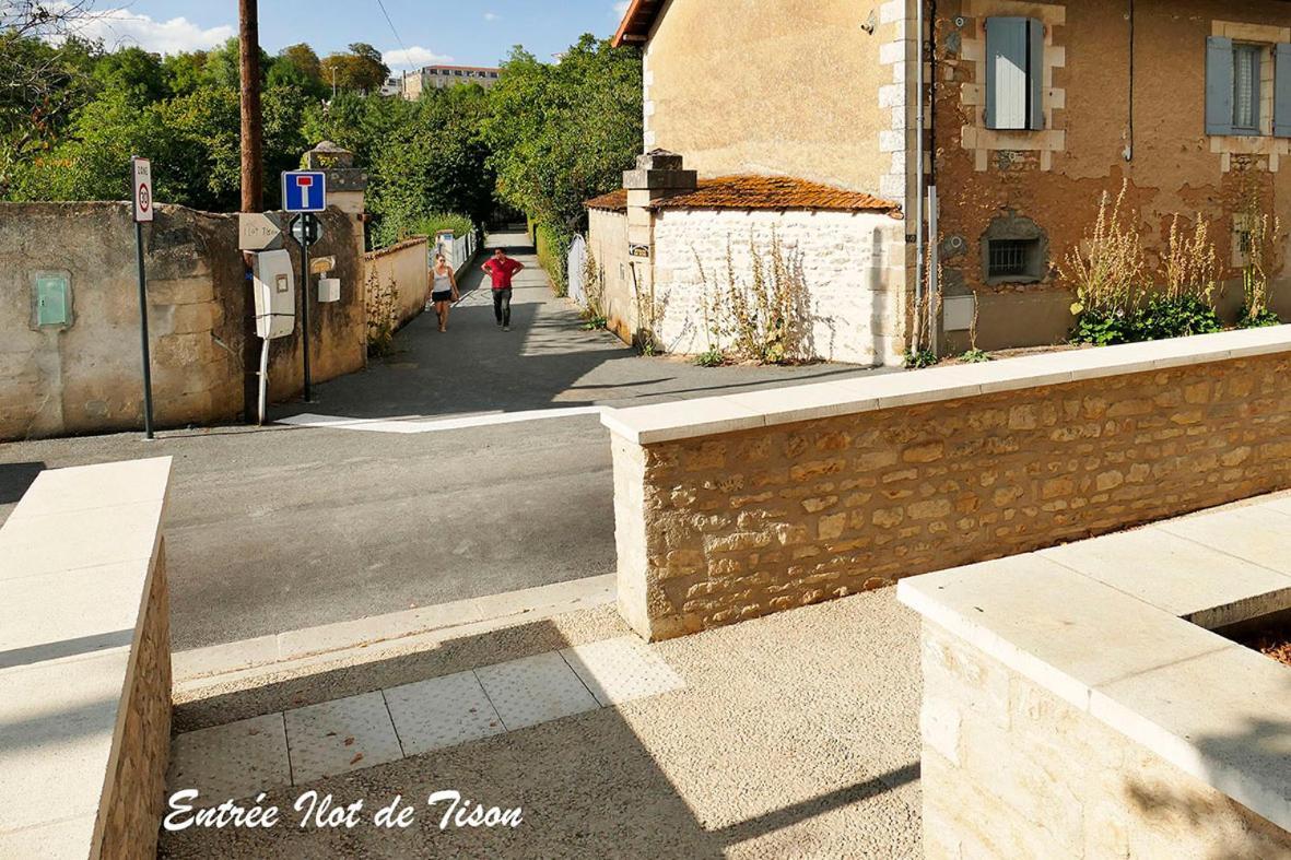 Appartement Les Jardins Du Clain Poitiers